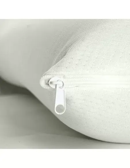 Zipper on the memory foam pillow cover