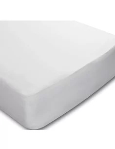 Waterproof mattress protector placed on a mattress 2