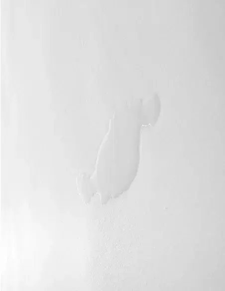 Gota de líquido sobre a capa de almofada impermeável Tencel