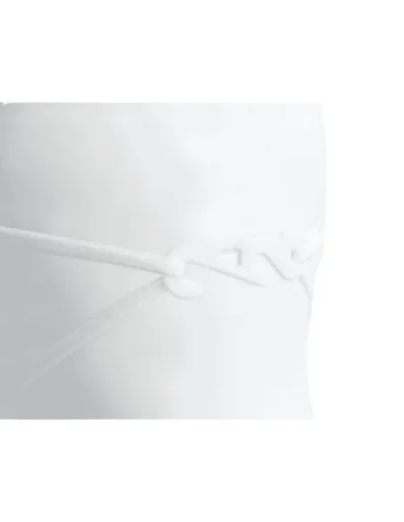 Vista trasera de mascarilla FFP2 Galmask con correas ajustables en maniquí