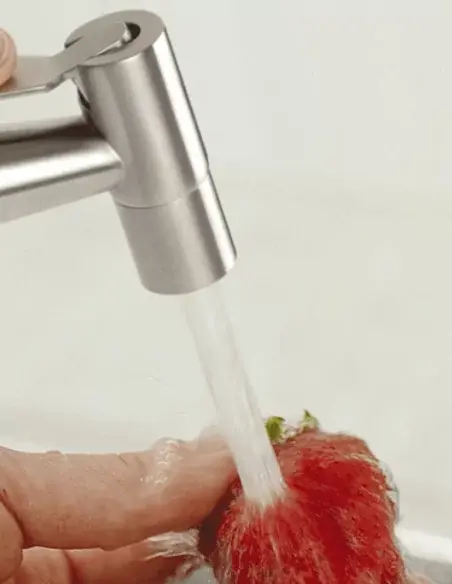 Ozone tap for washing machine Fastome washing a strawberry