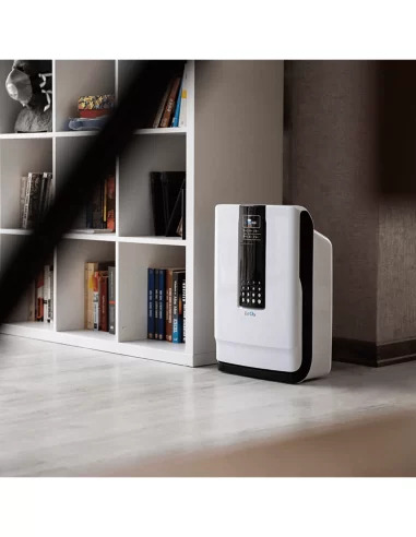 Purificador de ar UV ao lado de uma estante na sala de estar Purificador de ar UV ao lado de uma estante na sala de estar