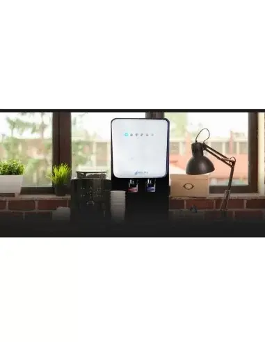 FASTOME Boreal countertop water dispenser on an office desk with a reverse osmosis system
